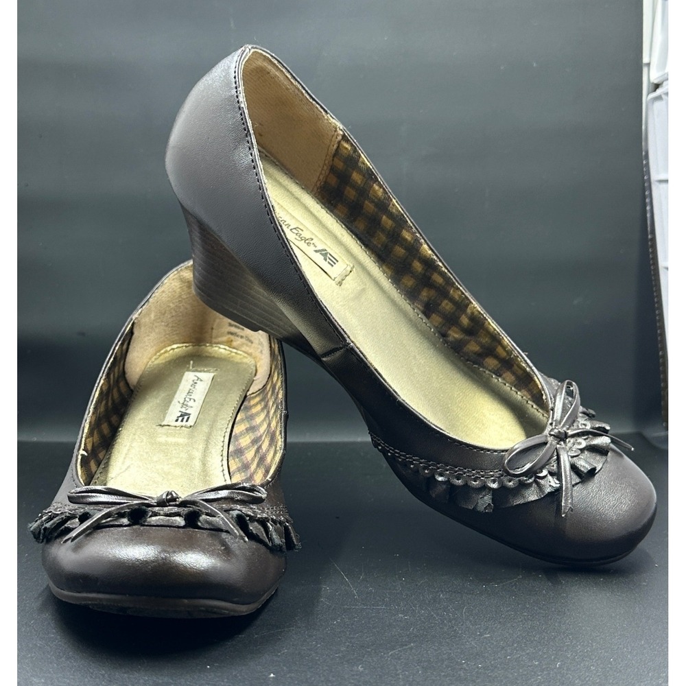 American Eagle Wedge Heels Womens 7 Brown Ruffle Bow Round Toe Shoes